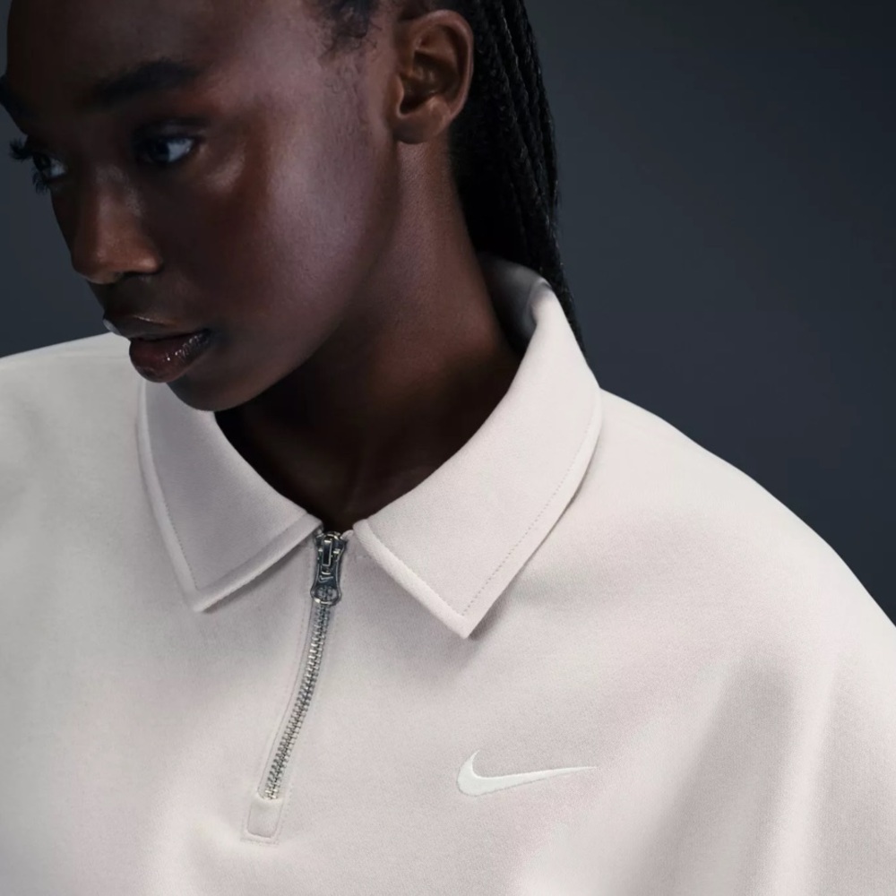 Nike Beige Sweatshirt with Zip Collar - Picture 2 of 7